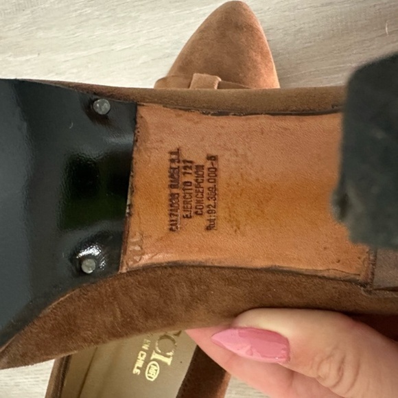 PRADA BROWN SUEDE BOW POINTED TOE MID HEEL CLASSIC‎ PUMPS SZ 34 - Picture 10 of 10